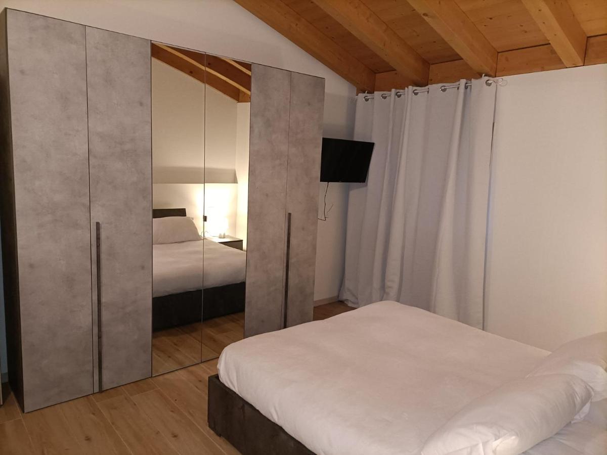 B&B In Fattoria Berzo San Fermo Eksteriør bilde